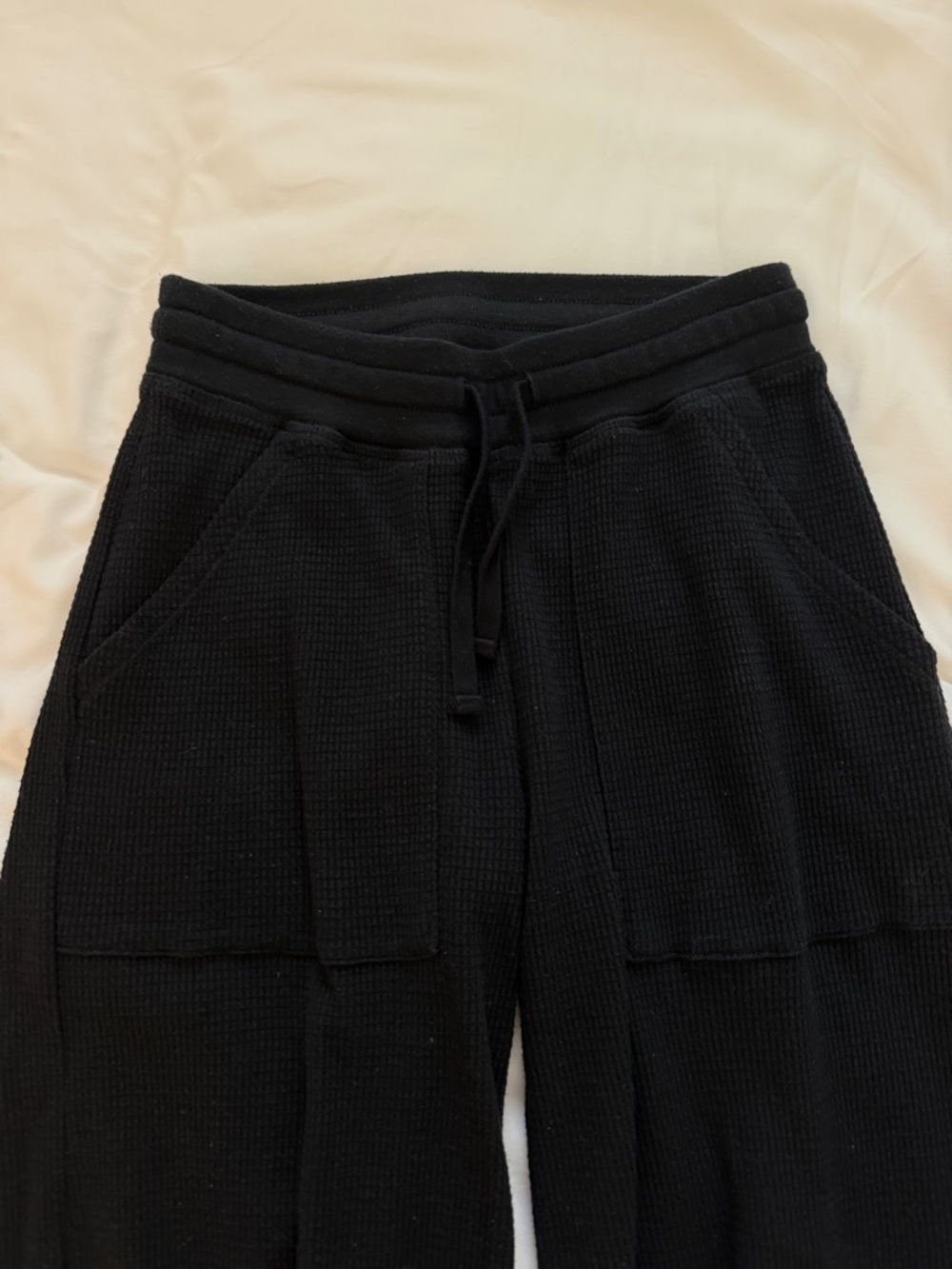 Aritzia TNA waffle sweatpants